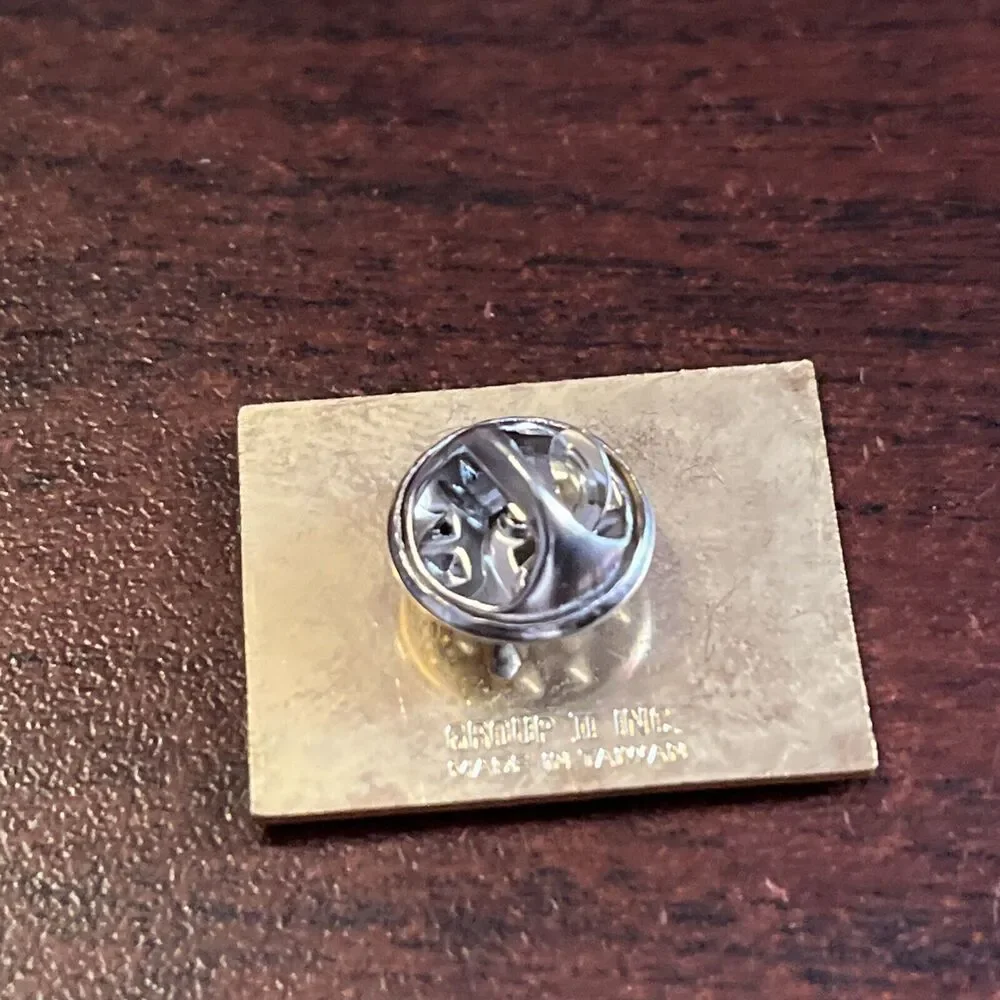 McDonald’s‎ Birdie Mascot Stamp Airmail Employee Pin